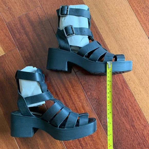Platform-Block Heels Leather Strap Sandals by Steve Madden, Black, Size 6.5 - Picture 11 of 16
